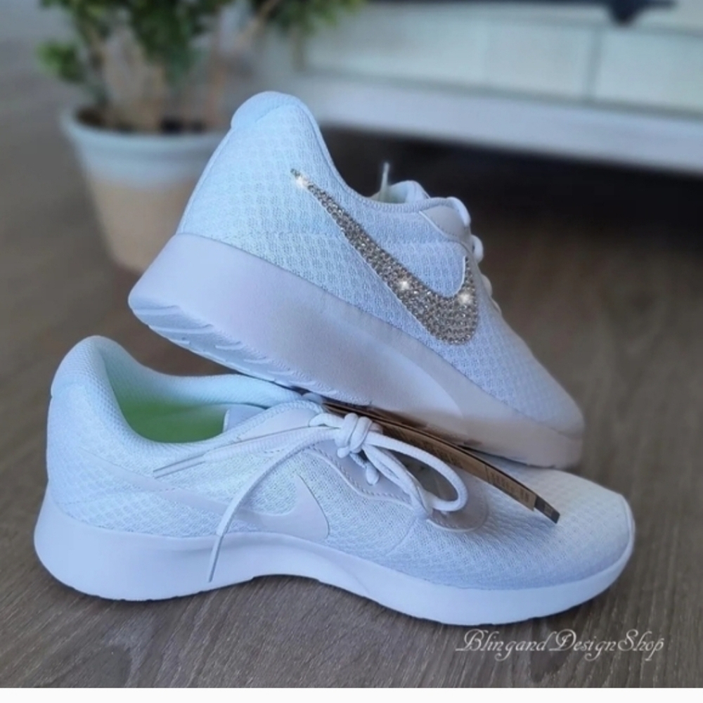 Nike Women's White Tanjun Sneakers with Crystaks Size 9.5